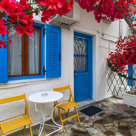 Tilemachos Rooms & Studios Adamantas  Exterior photo
