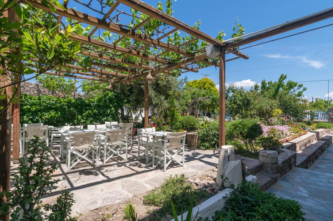 Tilemachos Rooms & Studios Adamantas  Exterior photo